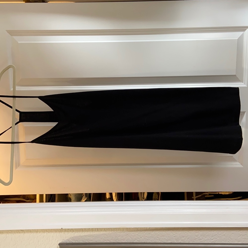 Black cotton dress